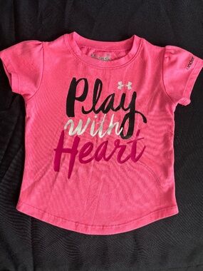 Under Armour HeatGear Pink T-Shirt Size 2T